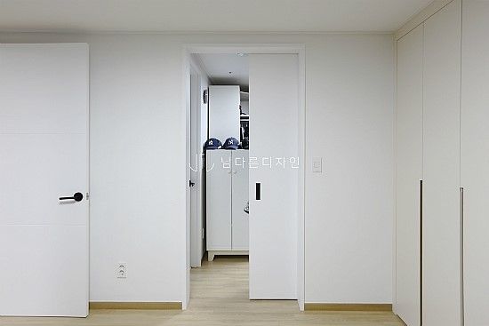 침산동 오페라삼정그린코아더베스트 34PY, 남다른디자인 남다른디자인 Dormitorios modernos: Ideas, imágenes y decoración