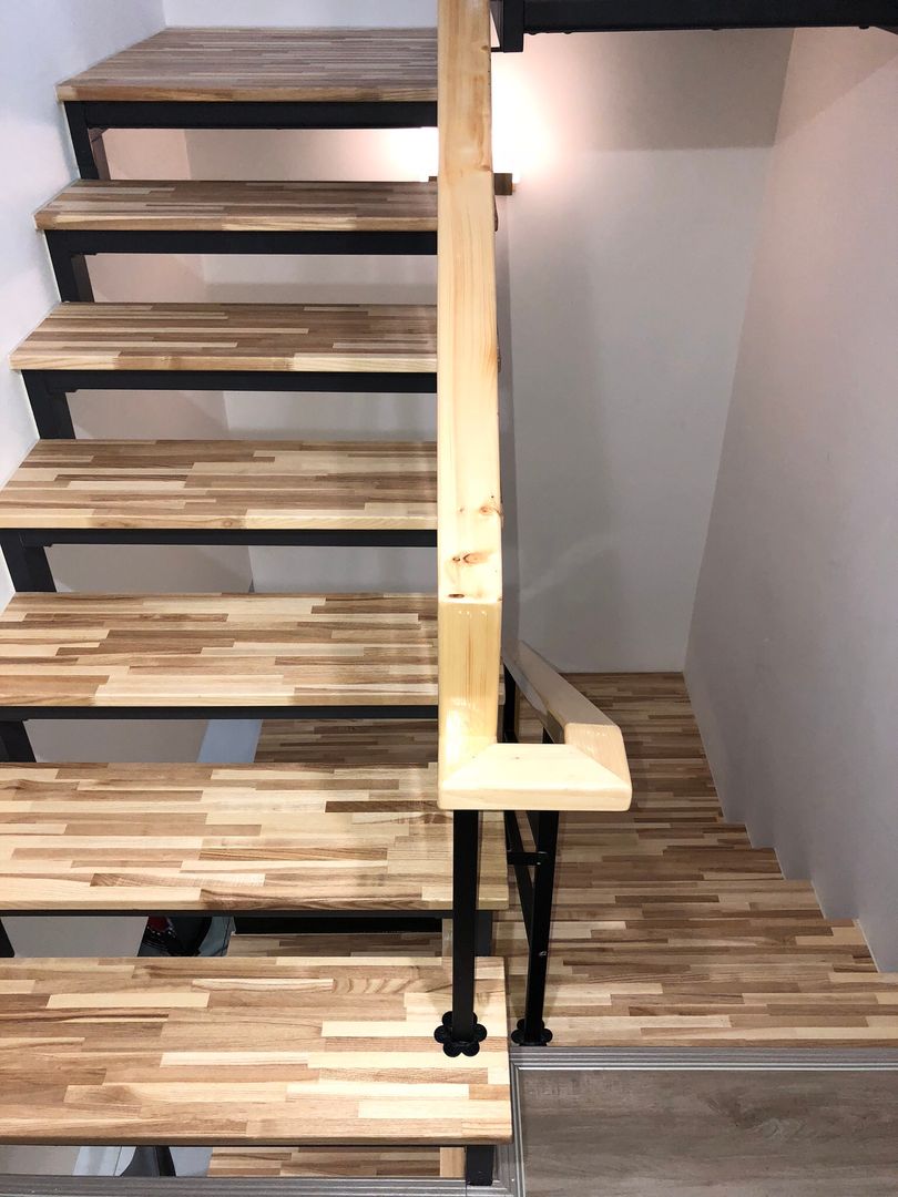 各式木質樓梯踏板, 茂林樓梯扶手地板工程團隊 茂林樓梯扶手地板工程團隊 樓梯 木質,北歐,踏板,現代風,樓梯