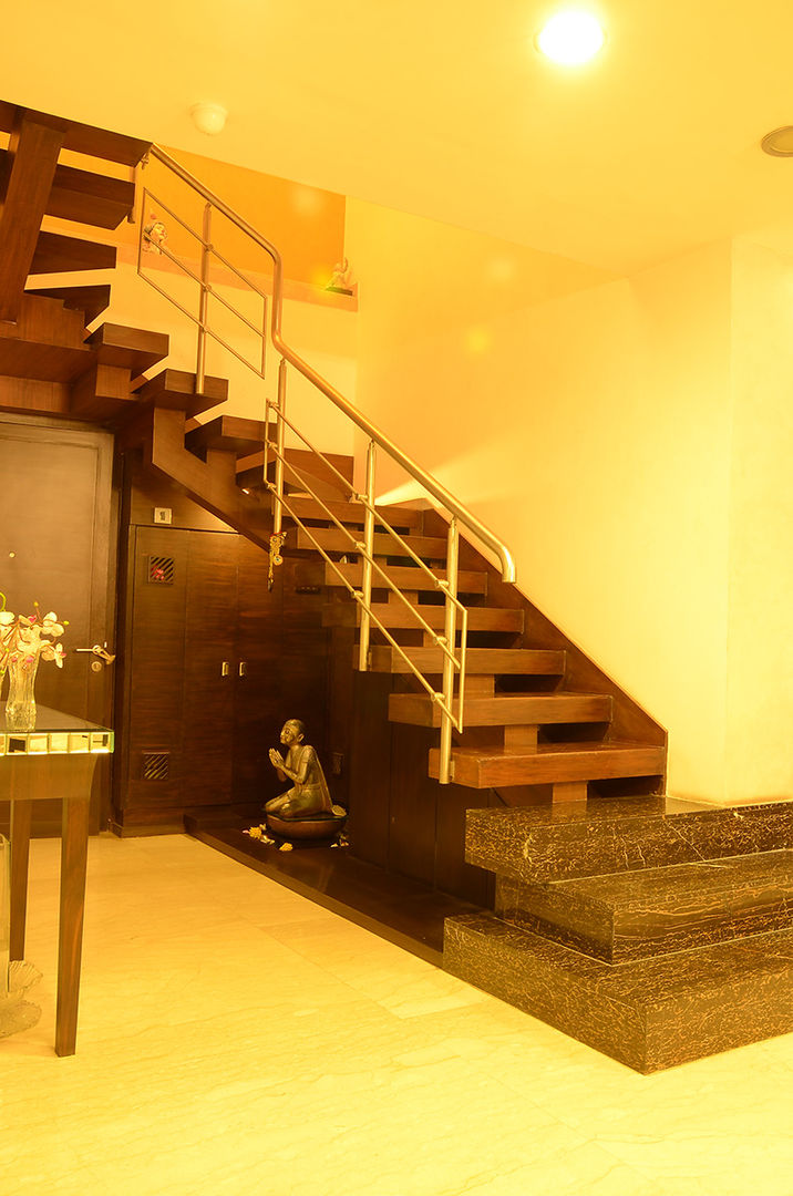 IMPERIAL TOWER, TARDEO, MUMBAI, Aesthos Interior Design and Consultancy Aesthos Interior Design and Consultancy Escalier