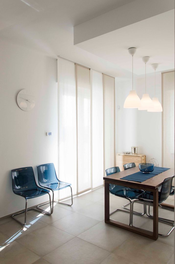 Ristrutturazione e riqualifica energetica in classe A di una casa anni 60', marcellorissoarchitetto marcellorissoarchitetto Modern Mutfak Ahşap Ahşap rengi