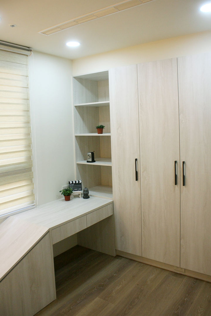 臥室/一體的空間設計 圓方空間設計 臥室 合板 系統櫃,書桌,床架