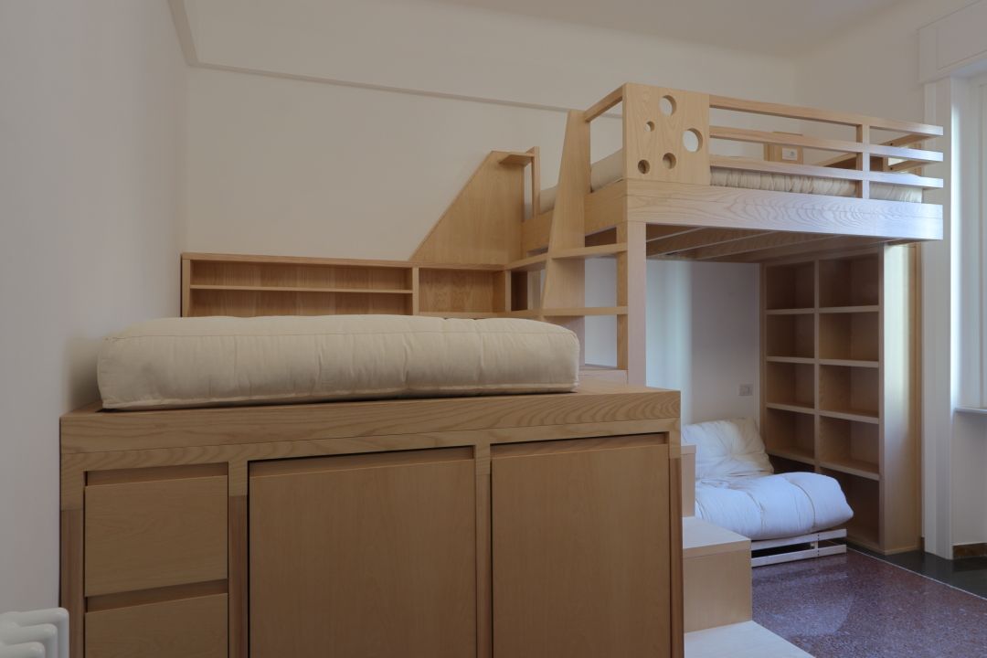 Una stanza da letto, Daniele Arcomano Daniele Arcomano Phòng ngủ phong cách hiện đại Gỗ Wood effect