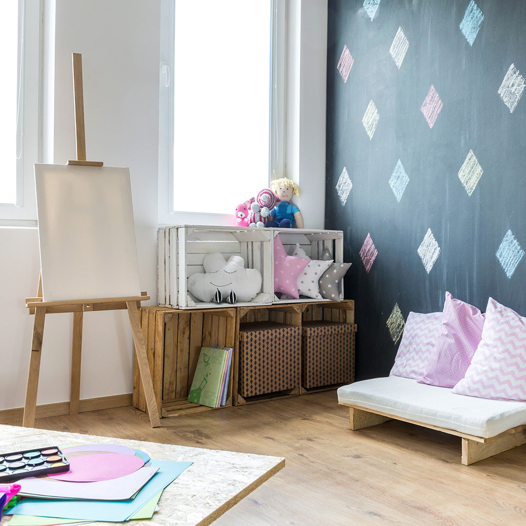 Papel pintado dormitorio infantil Klausroom Habitaciones de niñas Compuestos de madera y plástico papel pintado,madera pintada de blanco,suelo de madera,seguridad infantil