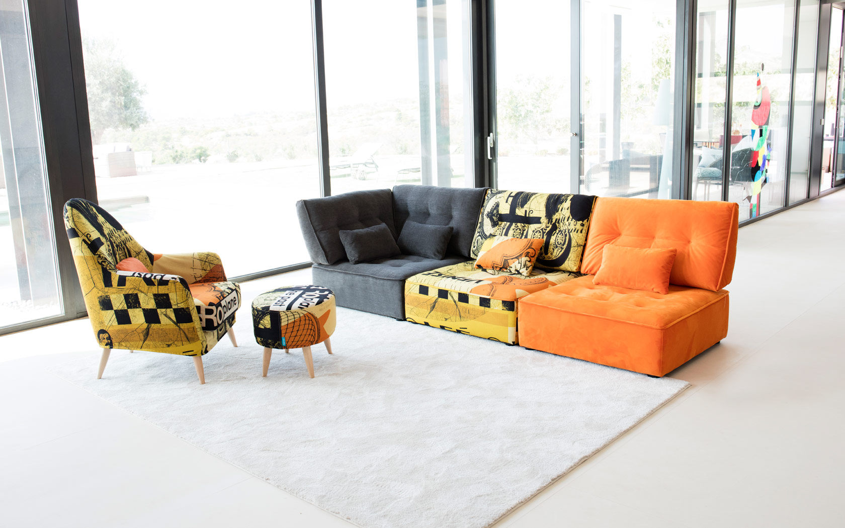 Arianne Love - Famaliving Mexico City 2019, Distrito 55 Distrito 55 Modern living room Sofas & armchairs