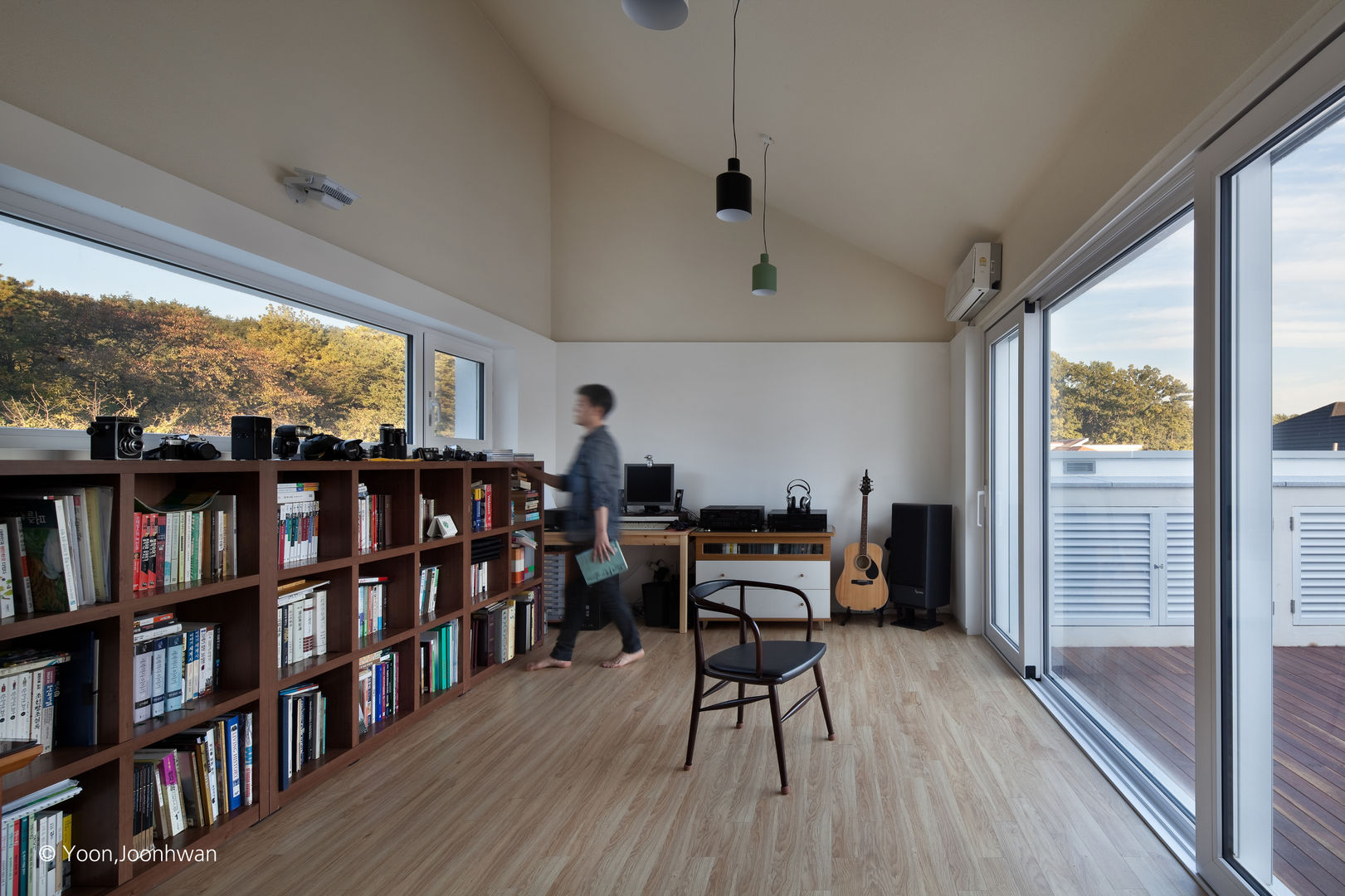 VISTA HOUSE, 건축사사무소 모뉴멘타 건축사사무소 모뉴멘타 Oficinas y bibliotecas de estilo moderno