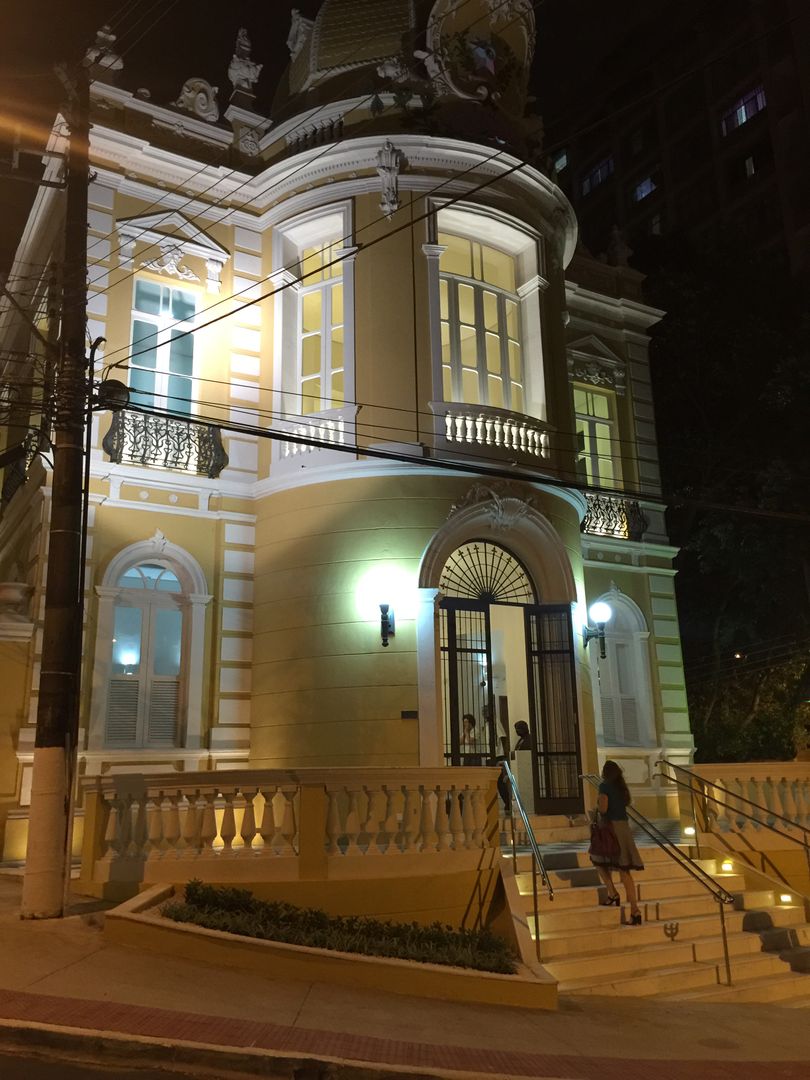 Vista noturna Carlos Eduardo de Lacerda Arquitetura e Planejamento Casas clássicas