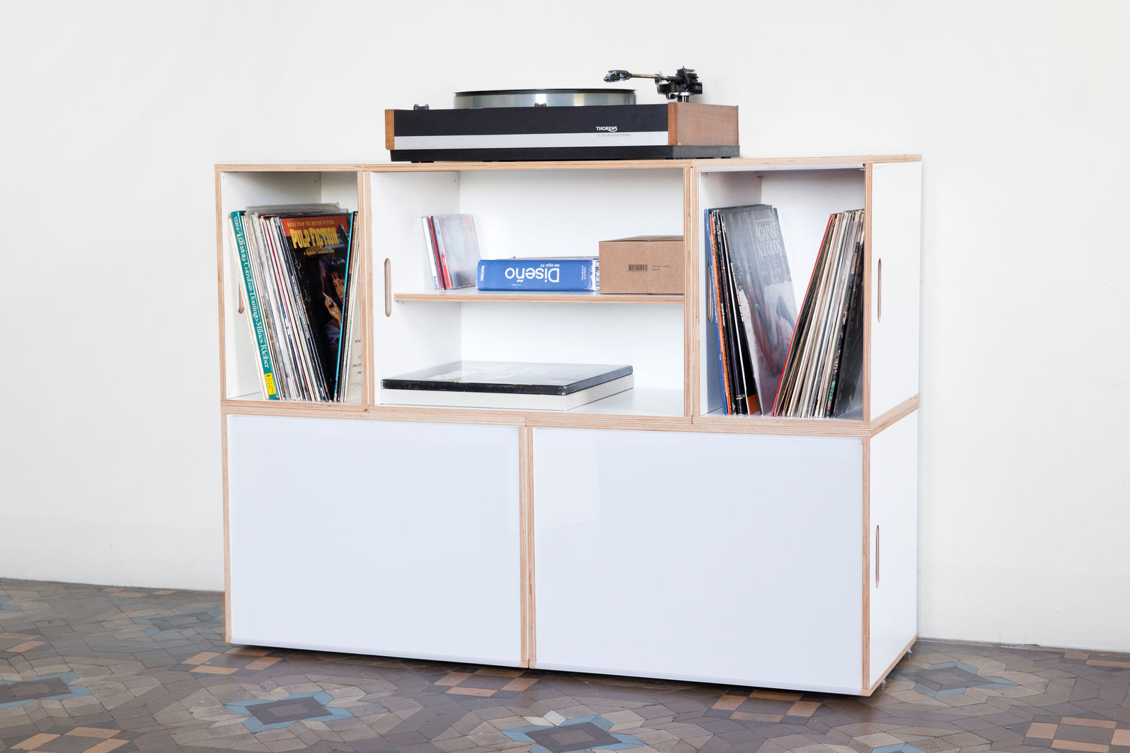 Mueble formado por BrickBox XL ideal para vinilos BrickBox - Estanterías Modulares Salones de estilo minimalista Contrachapado vinilos,archivador,estantería modular,mueble modular,tocadiscos,Muebles de televisión y dispositivos electrónicos