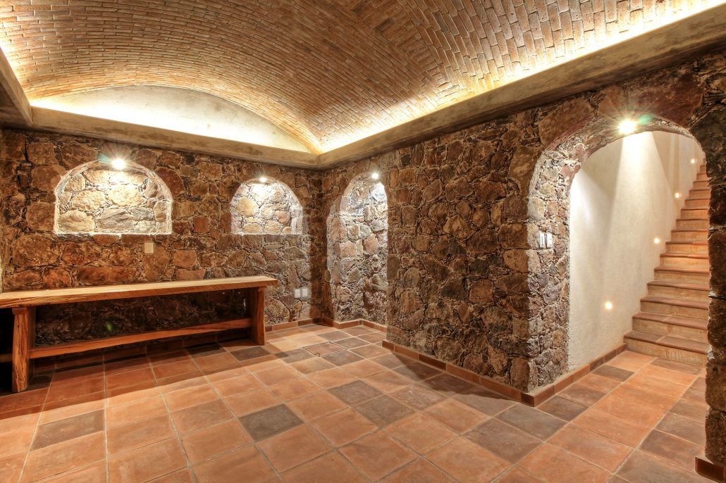 Casa Onix en San Miguel de Allende, VillaSi Construcciones VillaSi Construcciones Modern wine cellar