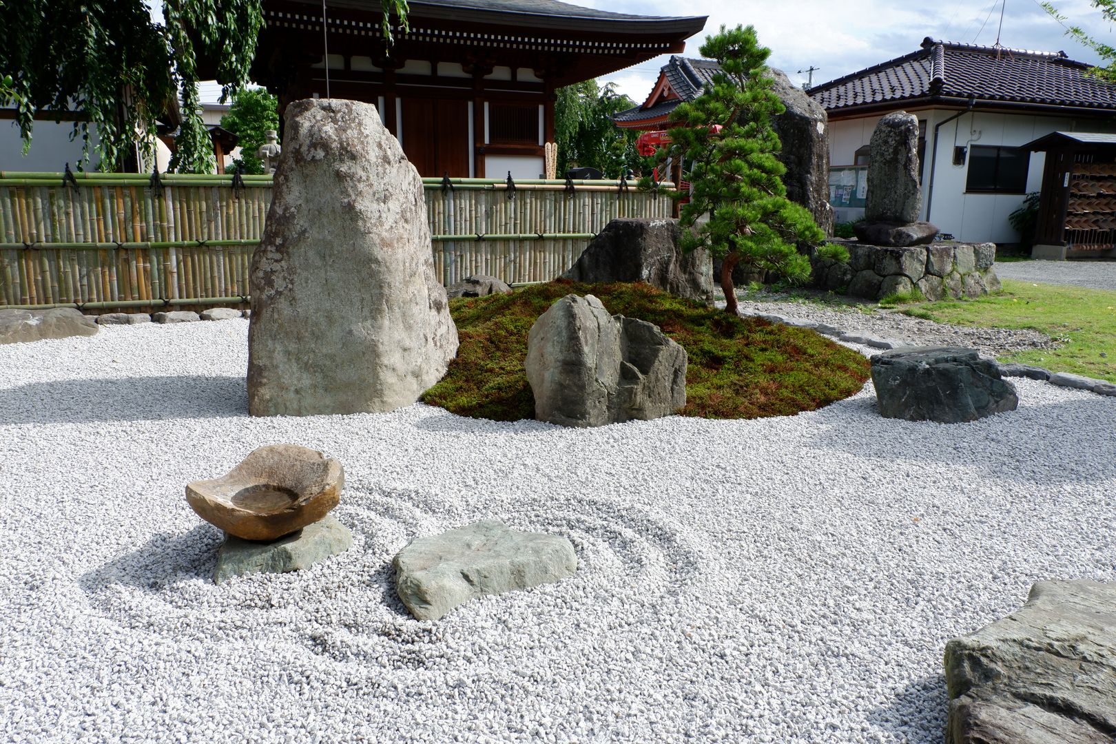 七面大明神の伝承に因んだ和風庭園, 富士西麓ガーデン 富士西麓ガーデン Asian style garden