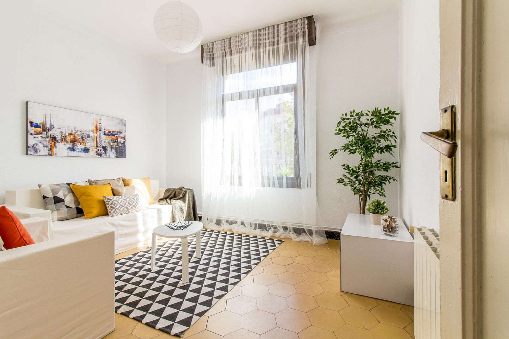 Home staging en piso para reformar, Impuls Home Staging en Barcelona Impuls Home Staging en Barcelona Modern living room