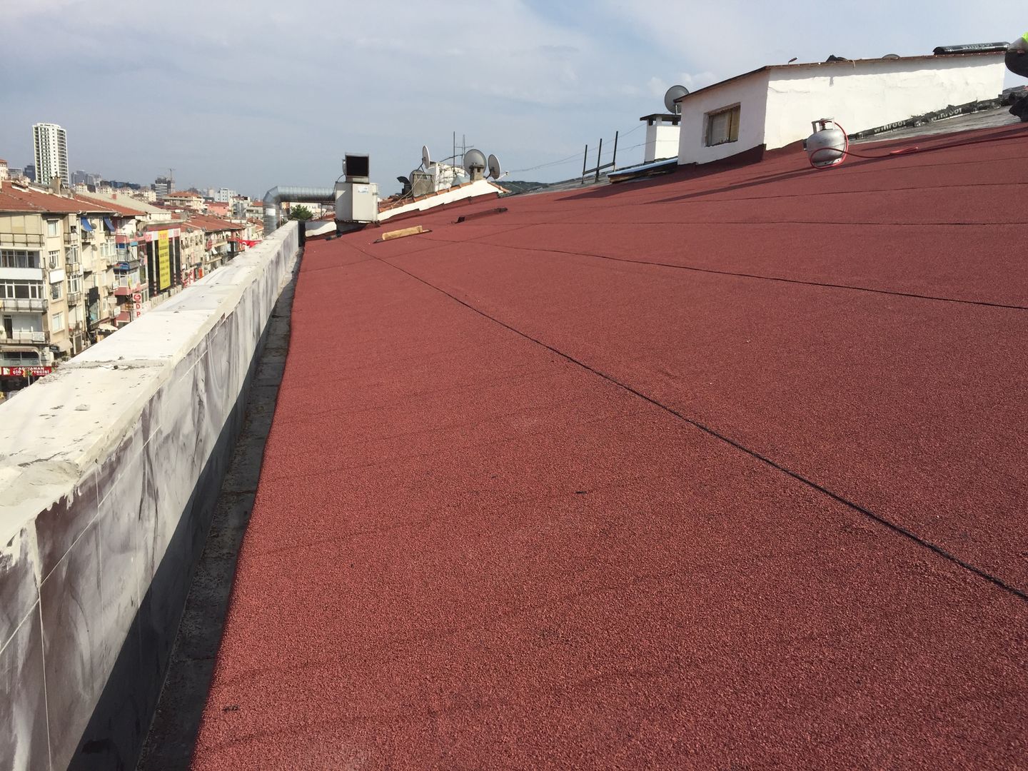 Nevzat Bey İş Merkezi / Çatı İzolasyon/Maltepe, Milana Tadilat Dekorasyon Milana Tadilat Dekorasyon Flat roof