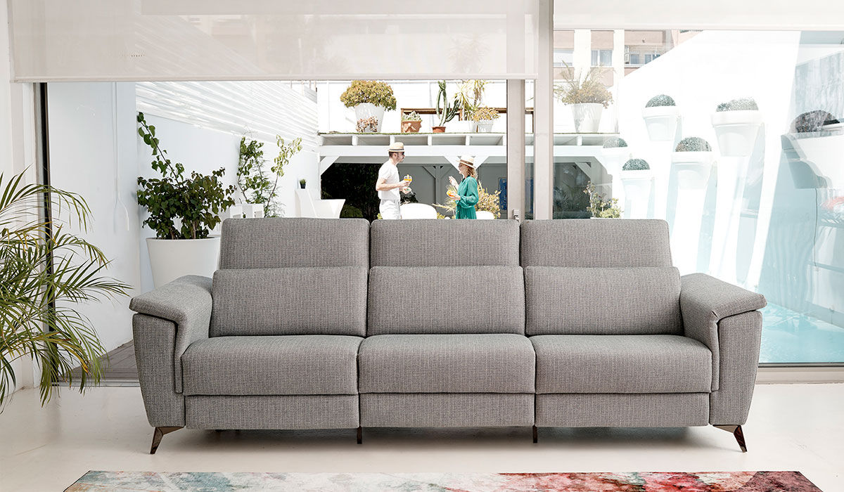 Modernos sofás que le dan vida a tu hogar, muebles yaiza muebles yaiza Minimalist living room