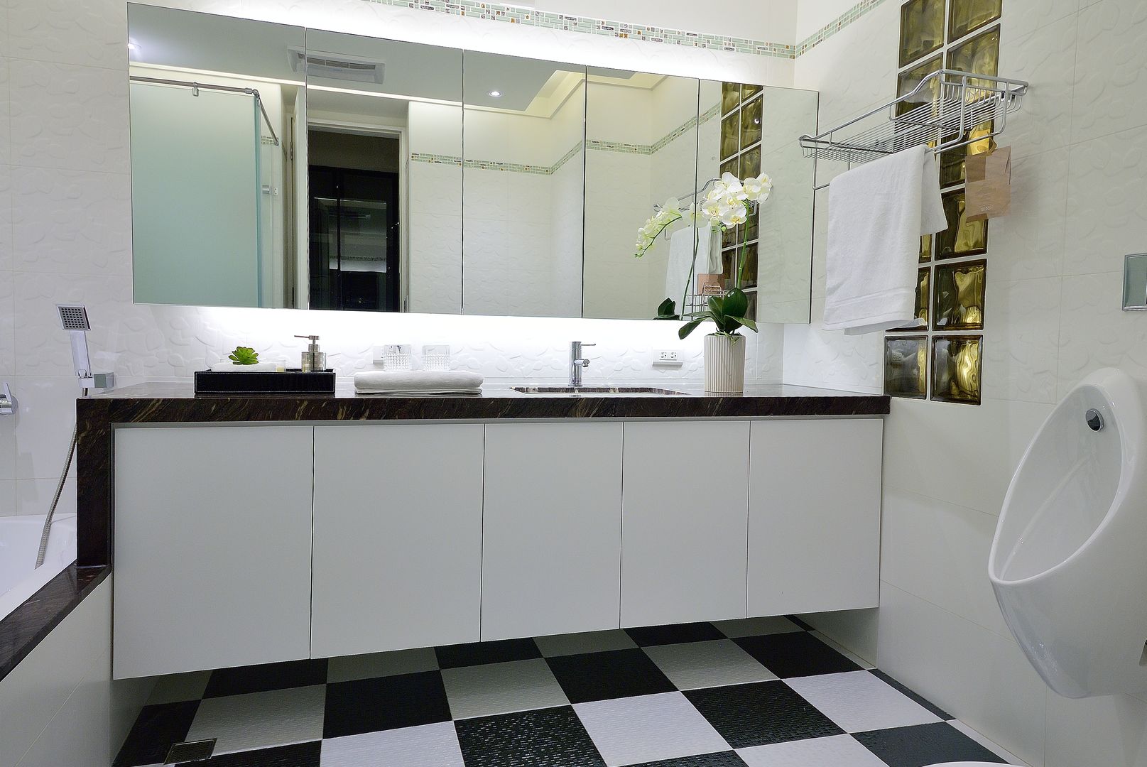 美式風格居家空間, 大觀創境空間設計事務所 大觀創境空間設計事務所 Eclectic style bathroom