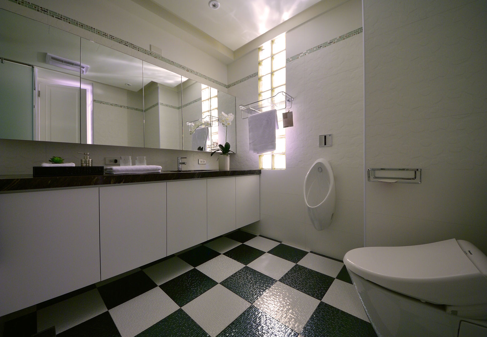 美式風格居家空間, 大觀創境空間設計事務所 大觀創境空間設計事務所 浴室
