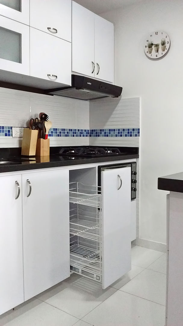 Cocinas Básicas, Remodelar Proyectos Integrales Remodelar Proyectos Integrales Small kitchens انجینئر لکڑی Transparent