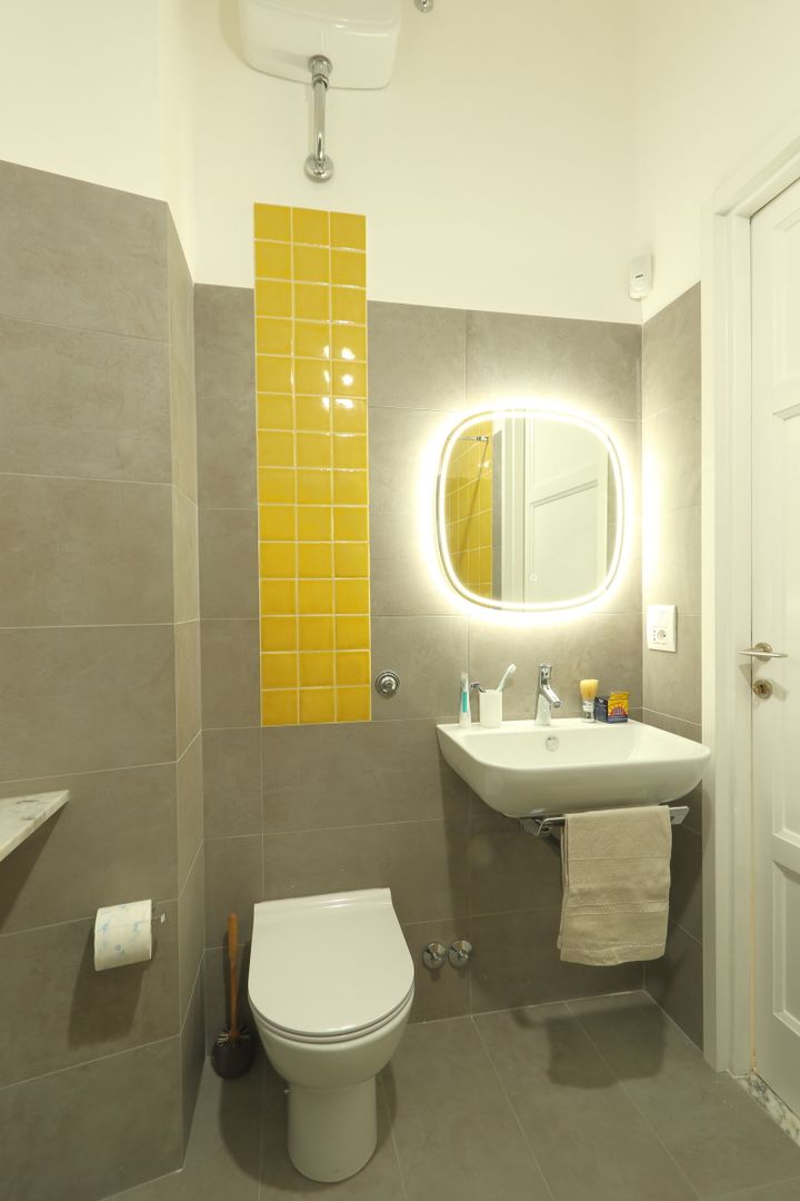 Due bagni, Daniele Arcomano Daniele Arcomano Ванная комната в стиле модерн
