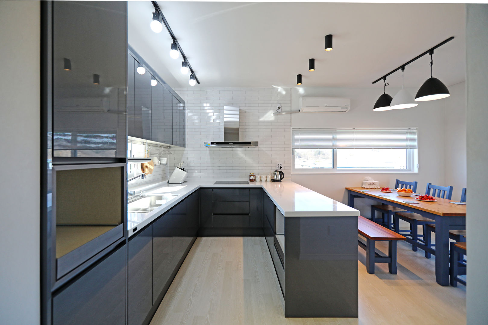 고성 연당리, 하우스톡 하우스톡 Modern kitchen