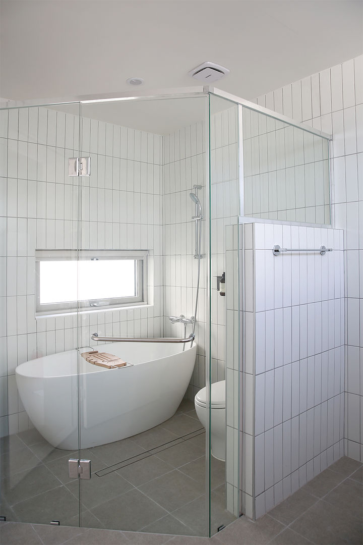 제주_無努 table&stay, AAPA건축사사무소 AAPA건축사사무소 Modern style bathrooms