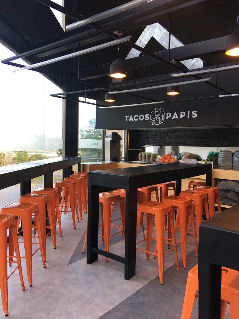 Sucursal Tacos Papis Gran Jardin, Xome Arquitectos Xome Arquitectos Modern dining room