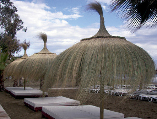 SOMBRILLA DE ESPARTO GRANDE PARA JARDIN Y PISCINA - RUSTICOS Y MADERA