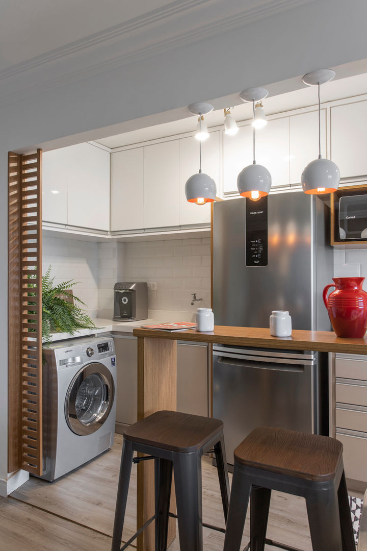 Reforma de apartamento de jovem casal , Studio Elã Studio Elã Small kitchens