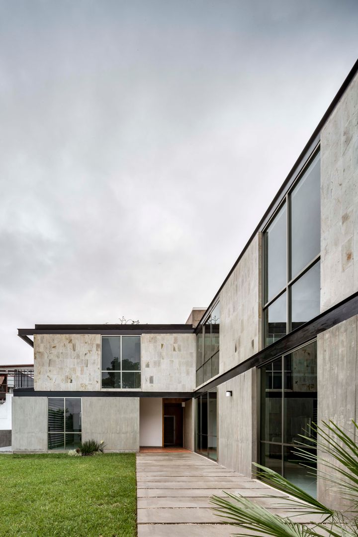 Casa Ataúlfo, Apaloosa Estudio de Arquitectura y Diseño Apaloosa Estudio de Arquitectura y Diseño Terrace house