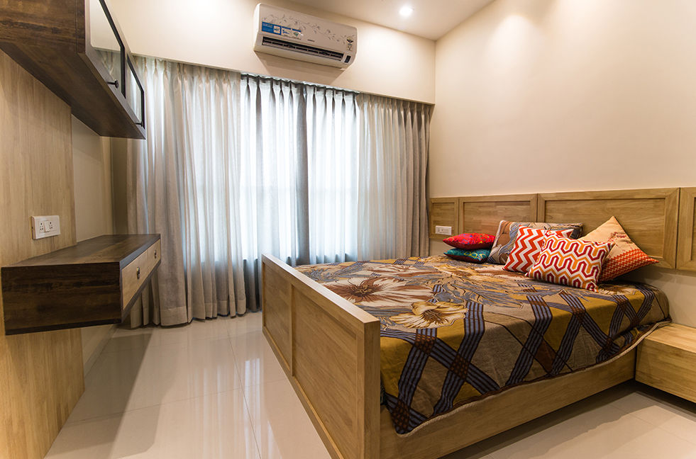 2BHK @ Goregoan (East), Romell Group, Midas Dezign Midas Dezign Tropical style bedroom