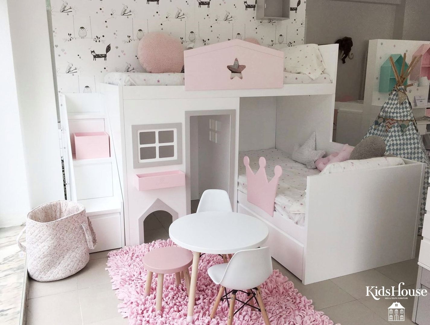 homify Modern nursery/kids room MDF Beds & cribs