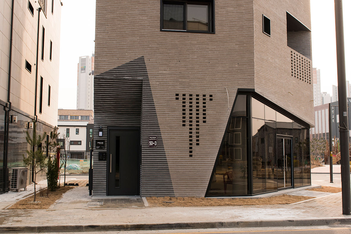 시흥시 배곧(정왕동 2450) 상가주택, AAG architecten AAG architecten Multi-Family house Bricks