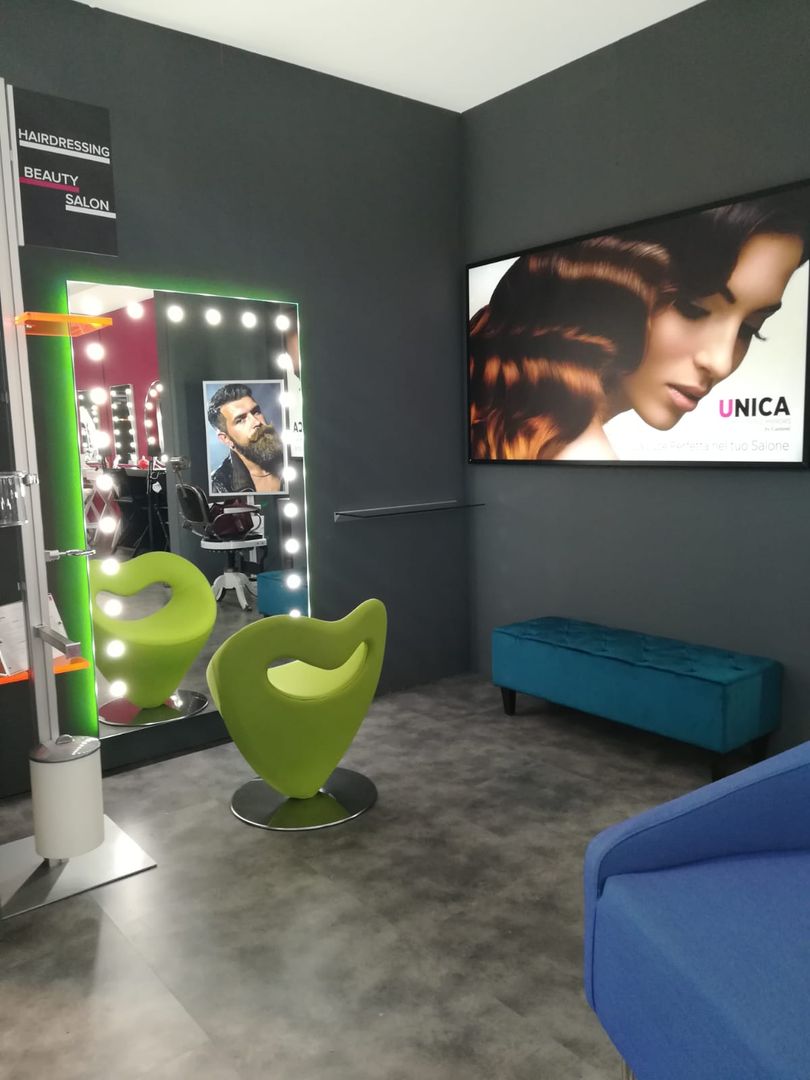 Unica al Cosmoprof di Bologna, Unica by Cantoni Unica by Cantoni مساحات تجارية صالات عرض