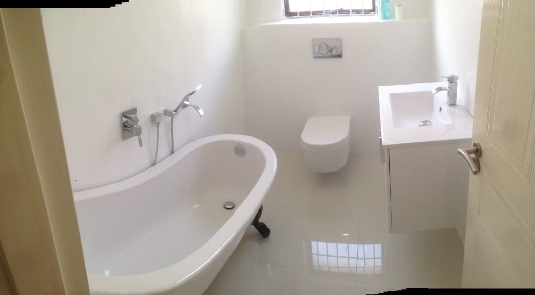 Bathroom Renovations, Beton Haus (PTY) LTD Beton Haus (PTY) LTD Banheiros clássicos