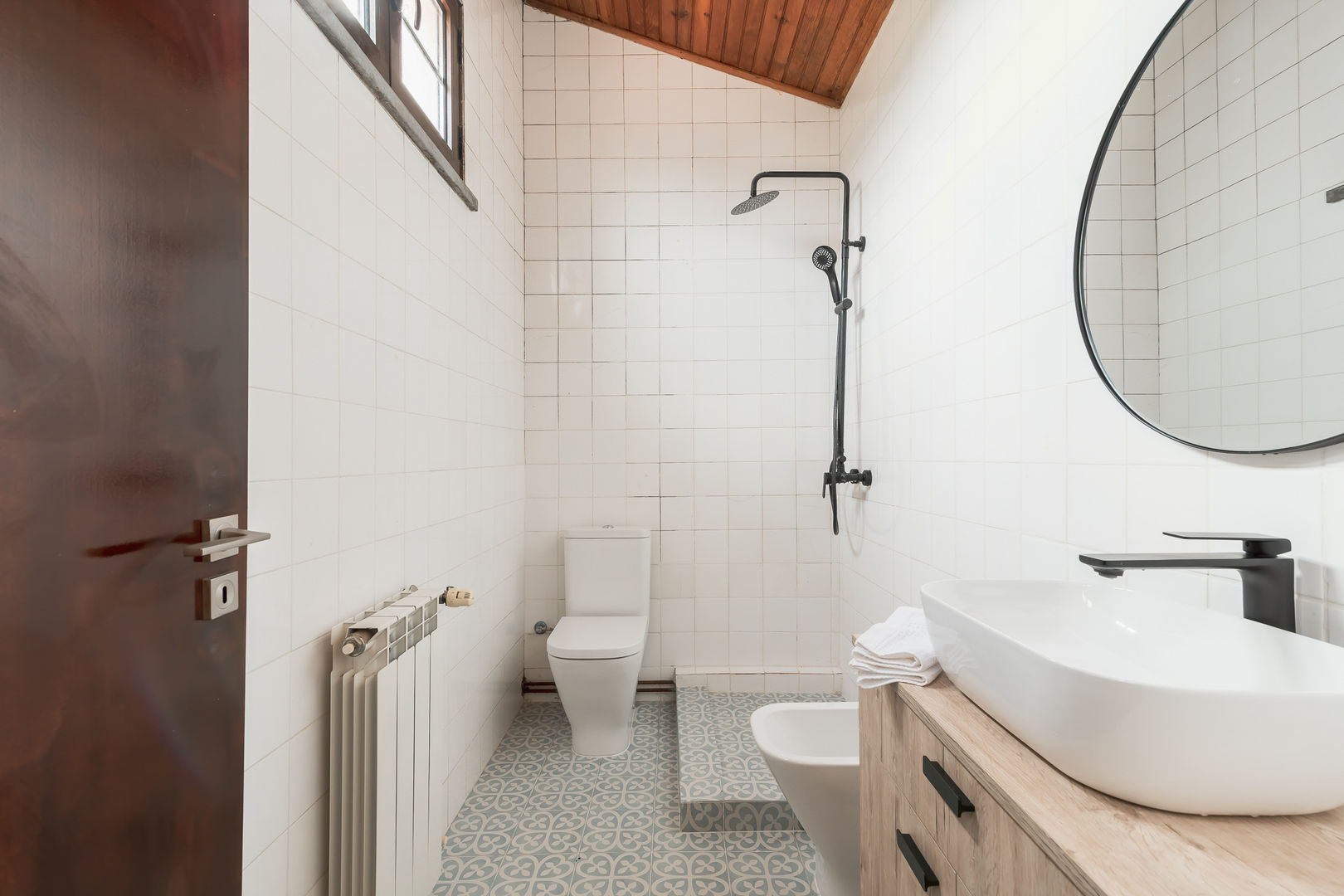 Reabilitação dos interiores em Casa de Campo, Rima Design Rima Design حمام