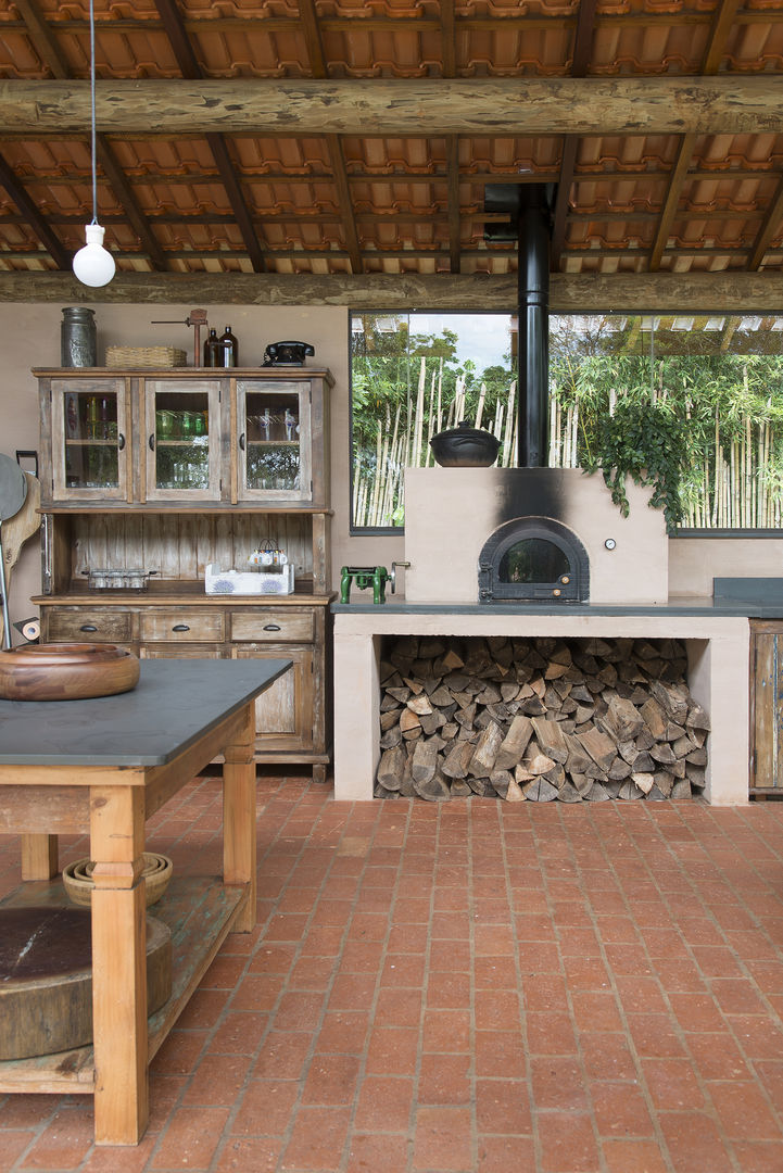 Residência ST | Reforma e Ampliação, Beatriz Zanini Castanho Arquitetura e Interiores Beatriz Zanini Castanho Arquitetura e Interiores Cocinas de estilo rural