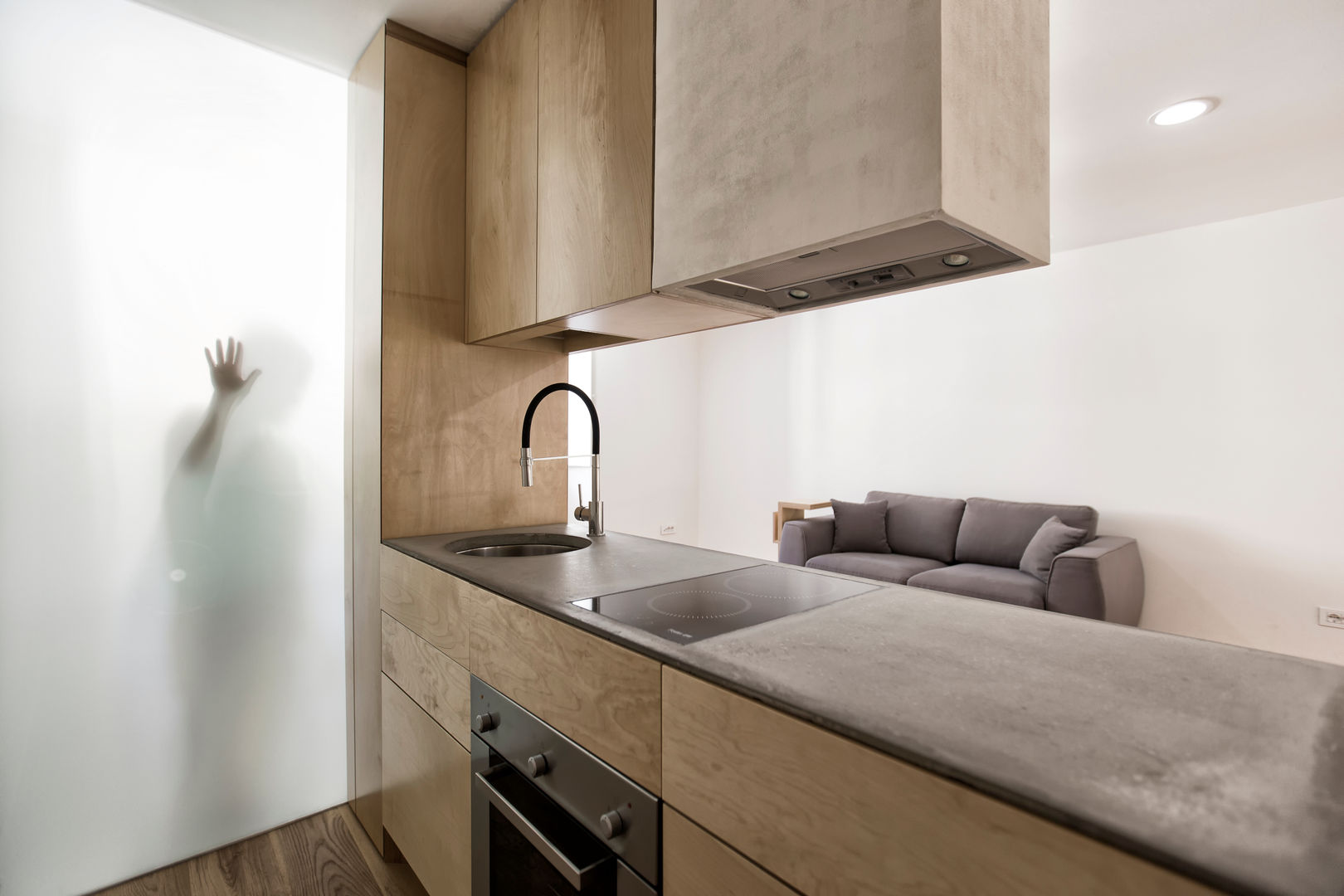 Sant’erasmo's flat, ManGa architects ManGa architects Small kitchens لکڑی Wood effect