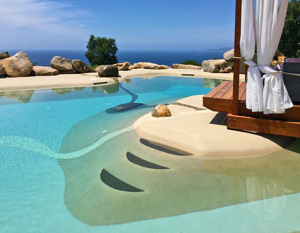 Piscina Naturale homify Bahçe havuzu Taş piscine interrate,bio piscine Varese,piscine Varese,piscine Como,piscine Milano,Progetti piscine,costruzione piscine,piscine naturali,piscine lombardia,piscine di lusso,piscine spiaggia,piscine pietra