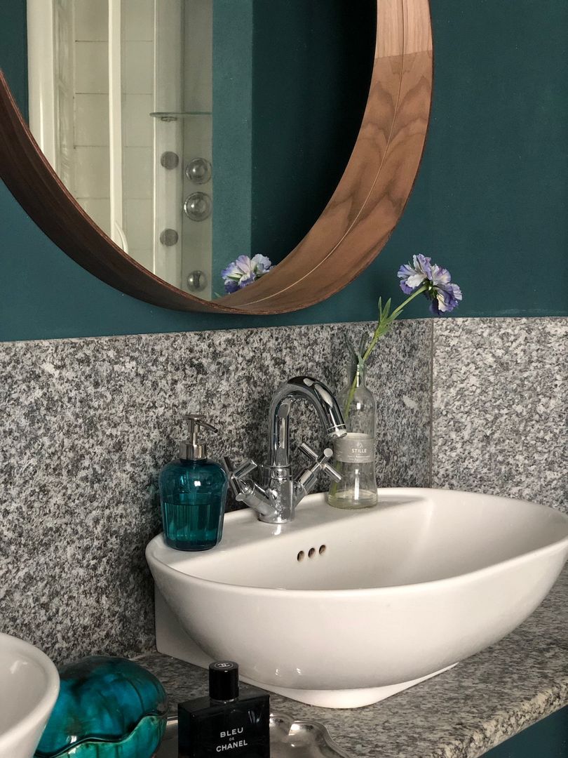 restyling bagno, Arch. Silvana Citterio Arch. Silvana Citterio Kamar Mandi Klasik Keramik