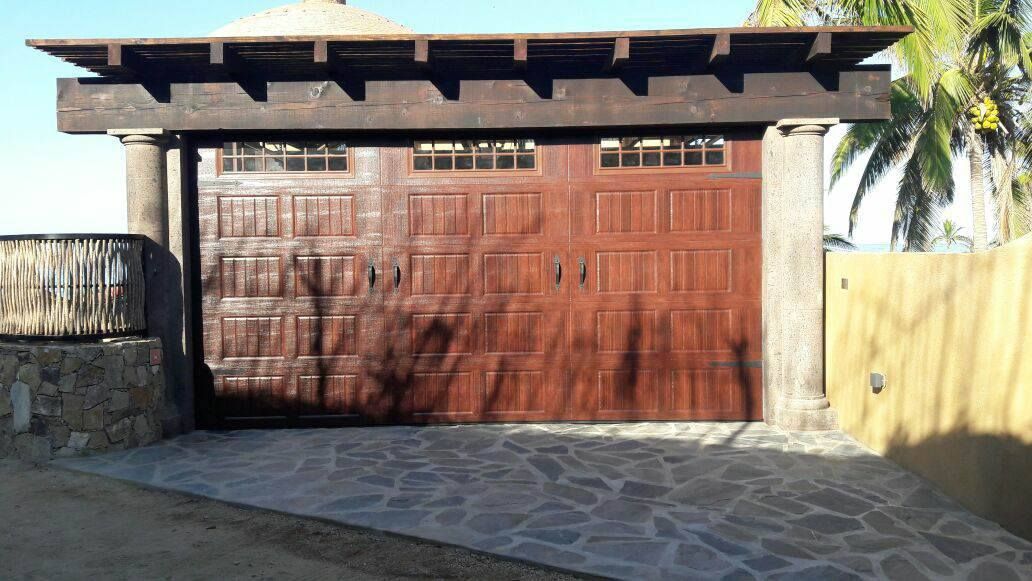 imitacion madera ESLAP PUERTAS AUTOMATICAS Puertas de garaje Metal