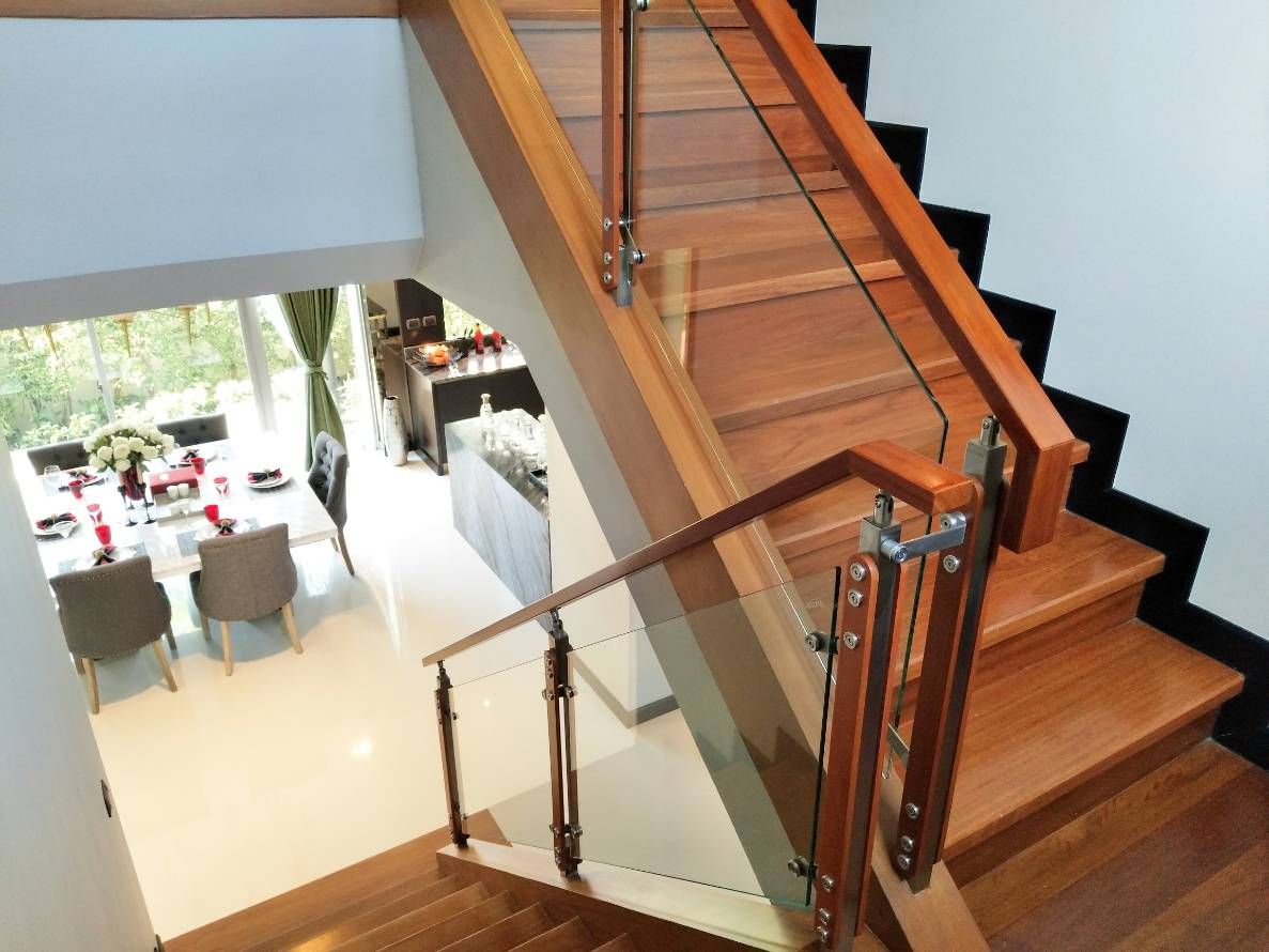 ราวบันไดสเตนเลส ประกอบไม้, บริษัท เดคอร่า (ไทยแลนด์) จำกัด บริษัท เดคอร่า (ไทยแลนด์) จำกัด Stairs Wood-Plastic Composite Stairs