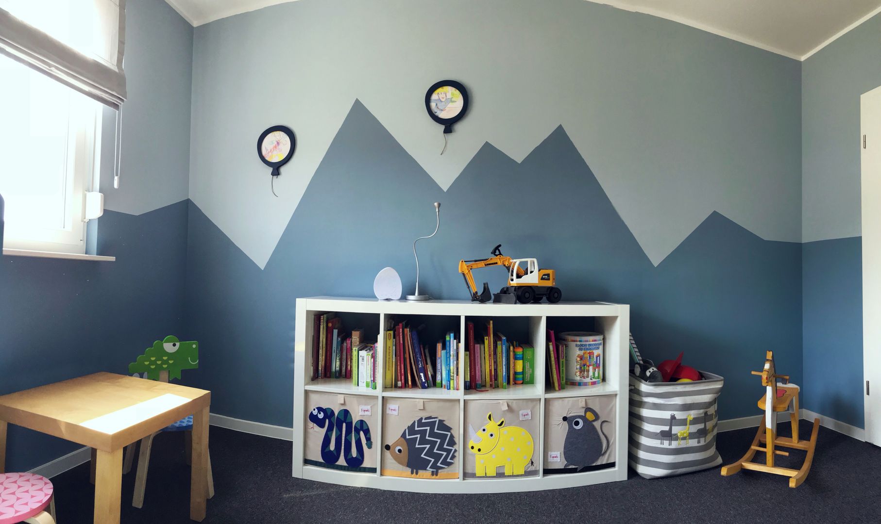 Kinderzimmer für Jungen, KHG Raumdesign - Innenarchitektin in Berlin und Umland, mgr. ing. Architektur Katharina Hajduk-Gast KHG Raumdesign - Innenarchitektin in Berlin und Umland, mgr. ing. Architektur Katharina Hajduk-Gast Nursery/kid’s room Wood Wood effect Accessories & decoration