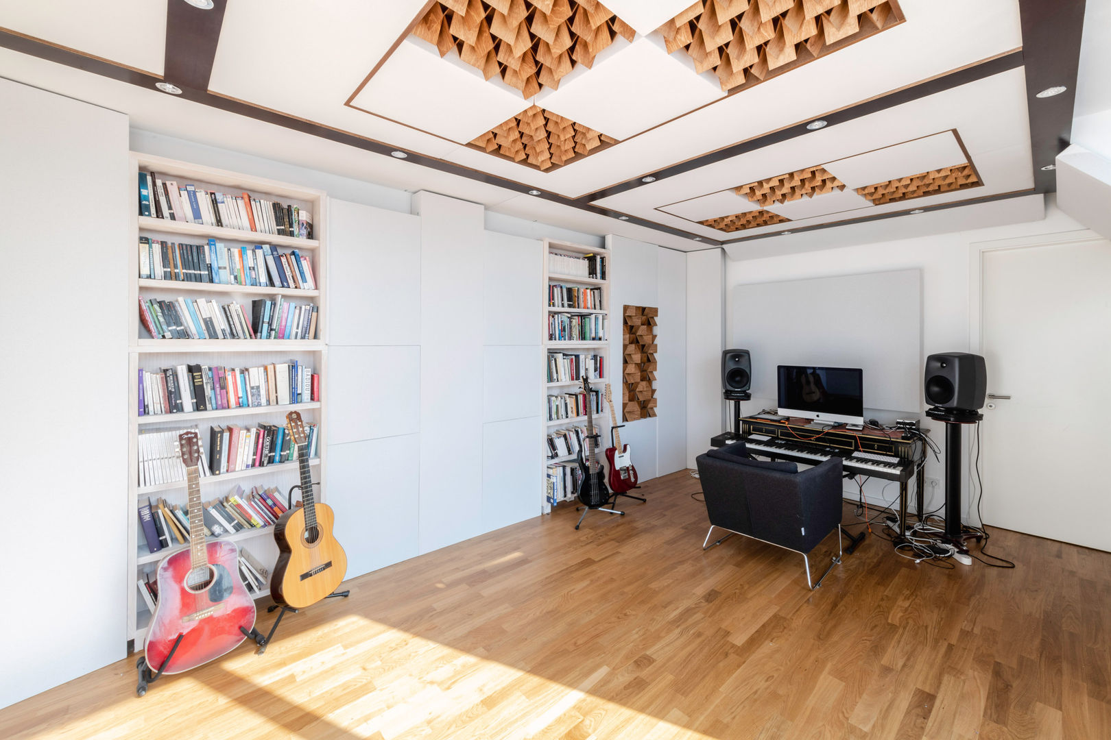 Private Musikraum | Heimkino | Heimstudio, Schubert Studio Akustik Berlin Schubert Studio Akustik Berlin ห้องสันทนาการ ไม้ Wood effect ของตกแต่งและอุปกรณ์จิปาถะ