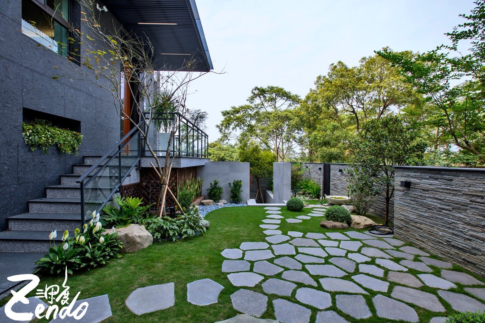 夏木漱石, Zendo 深度空間設計 Zendo 深度空間設計 Jardines de estilo minimalista