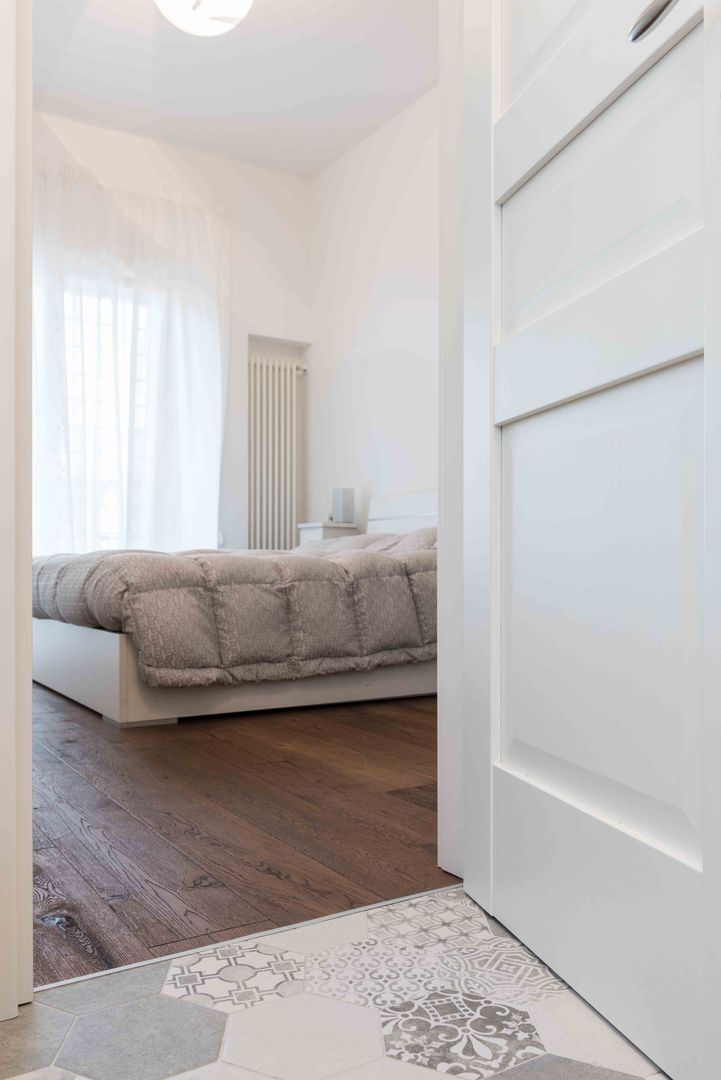 Pavimento di tendenza: Esagonette e Parquet, Orsolini Orsolini غرفة نوم خشب Wood effect