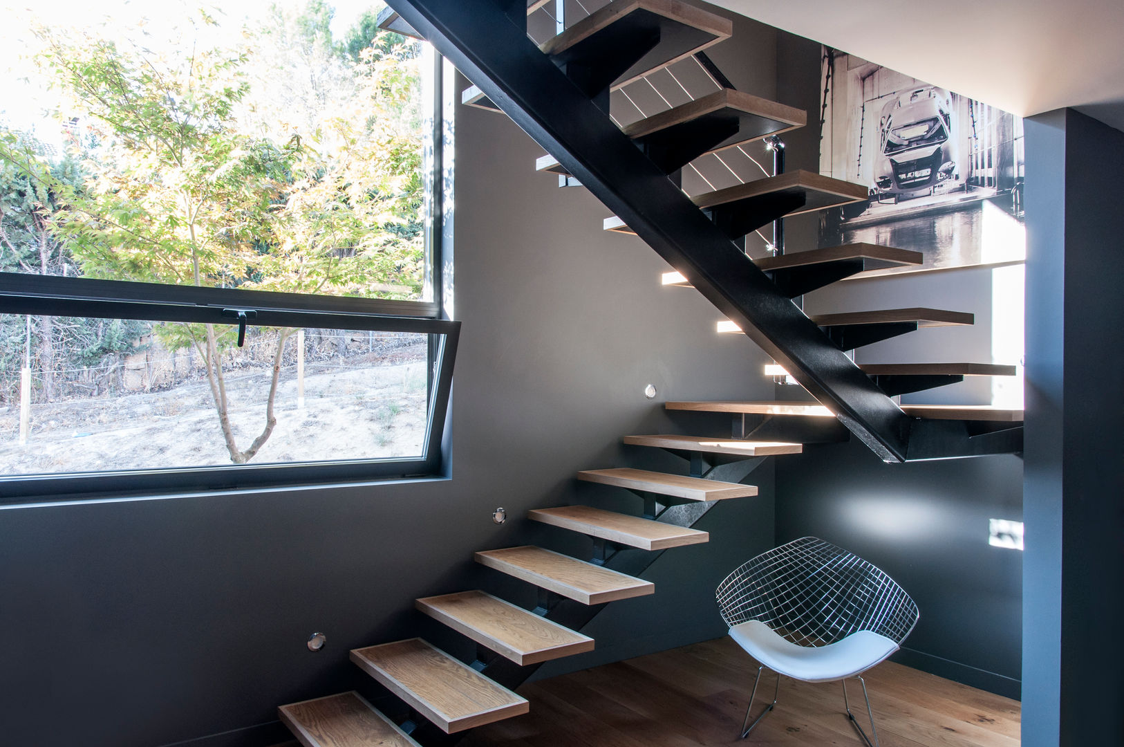 Ampliación modular para vivienda en Majadahonda, MODULAR HOME MODULAR HOME Stairs Wood Wood effect