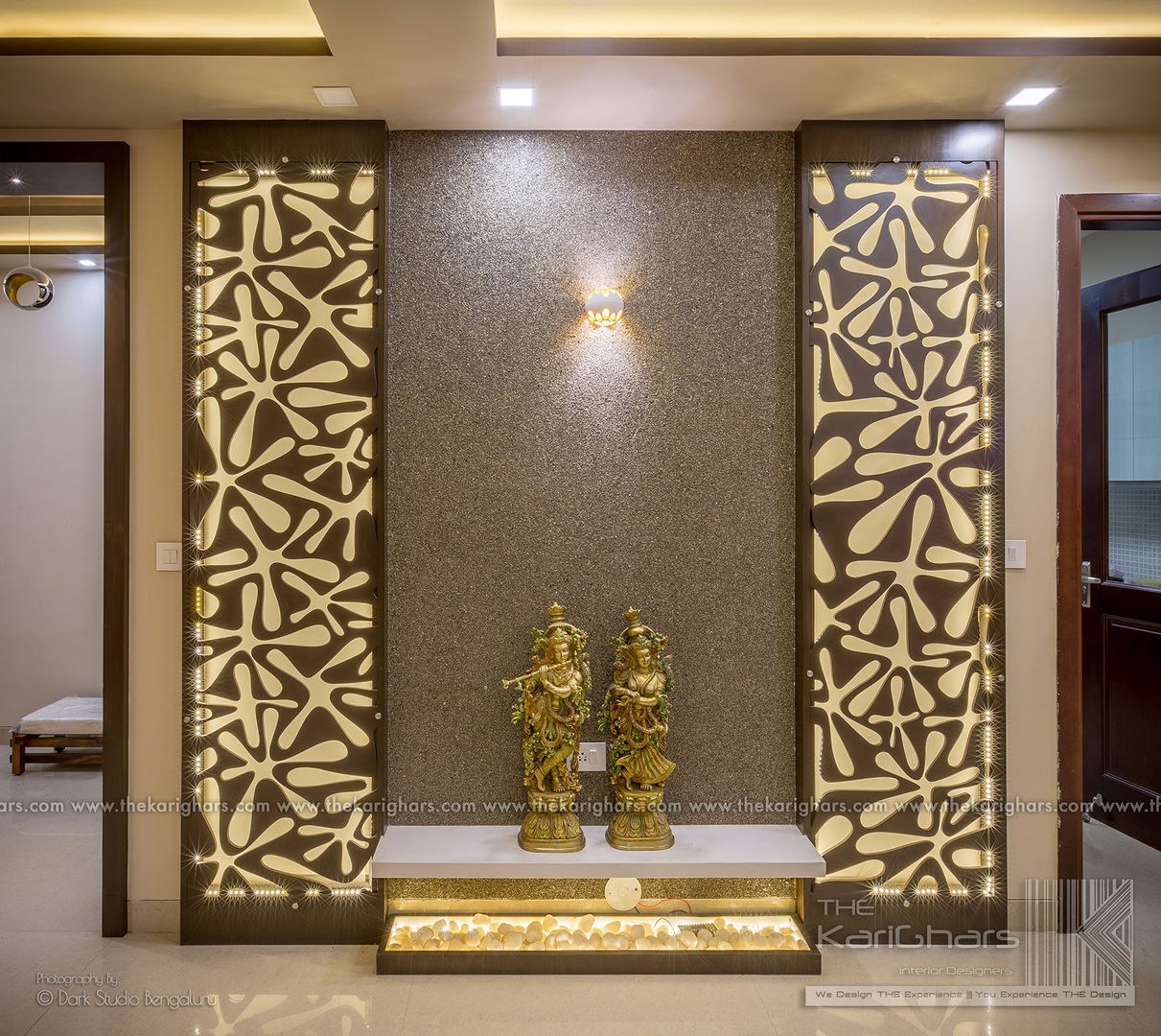 Pooja Room Designs , The KariGhars The KariGhars Classic style corridor, hallway and stairs