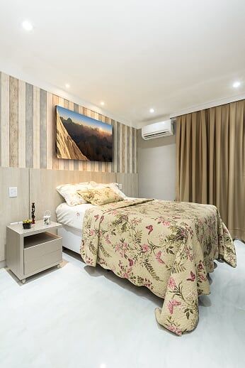 Decoração de flat moderno na praia, com 45m², em Natal-RN., Espaço Arquitetural | Arquitetos em Natal Espaço Arquitetural | Arquitetos em Natal Bedroom MDF Beds & headboards