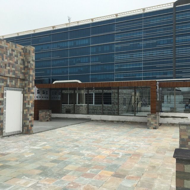 Gachibowli commercial building, Design Cell Int Design Cell Int Espacios comerciales Pizarra Hoteles