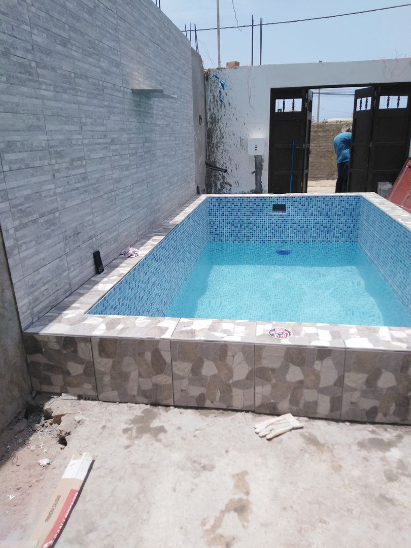 Piscina familiar, Pool Solei Pool Solei مسبح حديقة