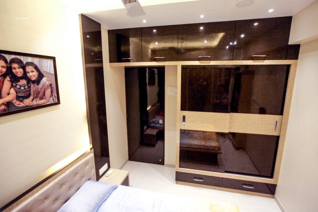 2 BHK home in Thakurli, Mumbai , Square 4 Design & Build Square 4 Design & Build Kamar tidur kecil