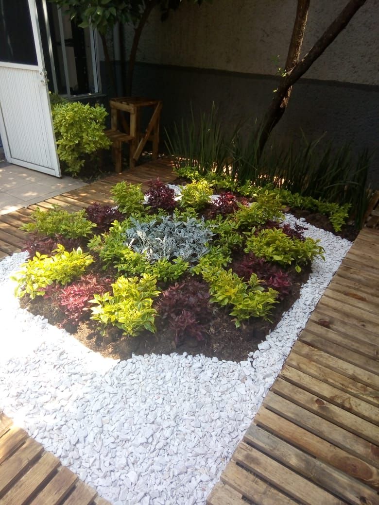 Cómo elegir el tamaño de la piedra para decorar tu jardín