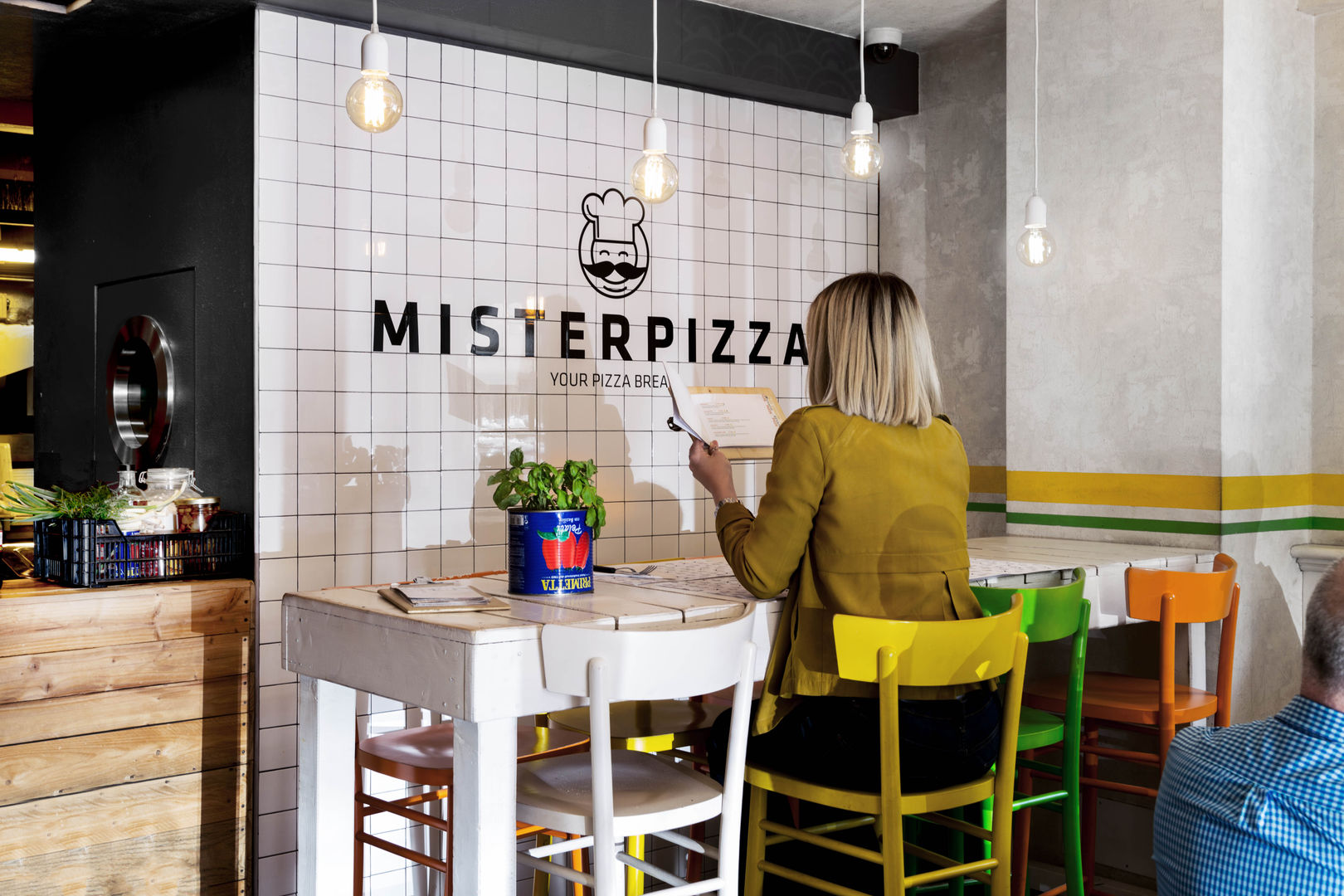 Makeover pizzerie MISTER PIZZA. , Rifò Rifò 상업공간 바 & 카페